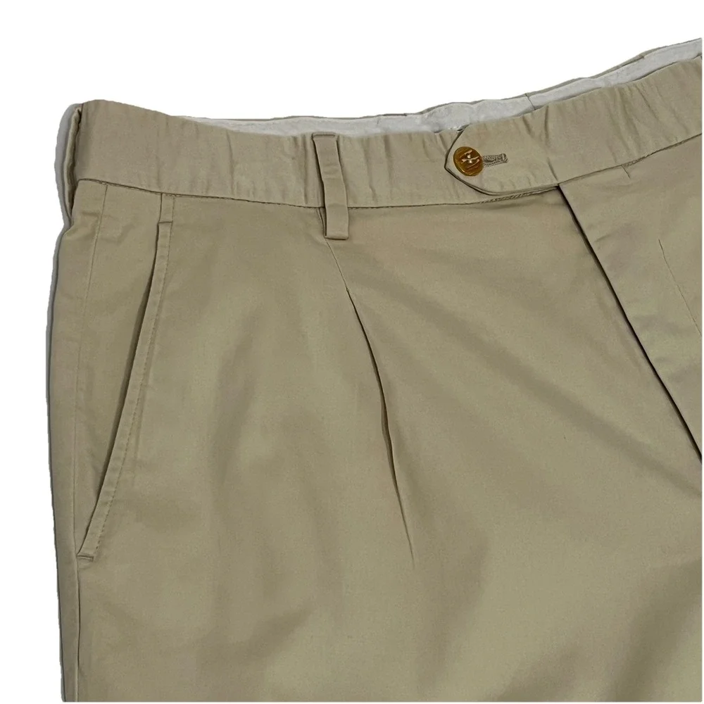 Burberry Golf Pleated Khaki Shorts Cotton Classic Fit Men Size 36 Excellent Cond